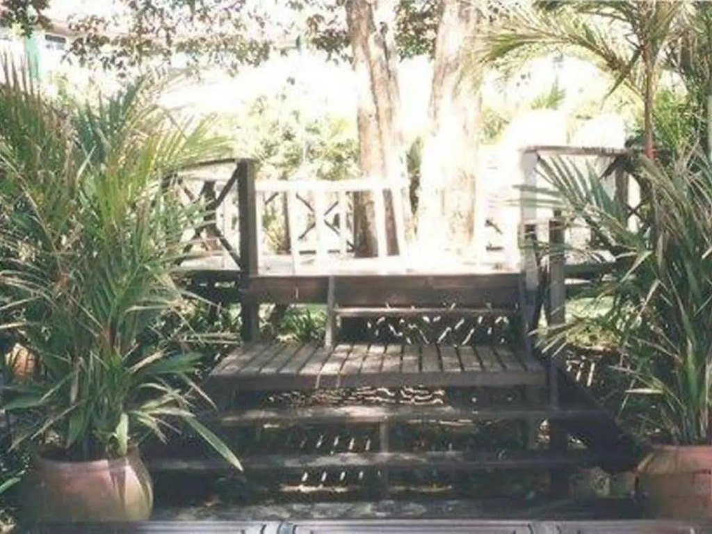 Perhentian Tivoli Inn