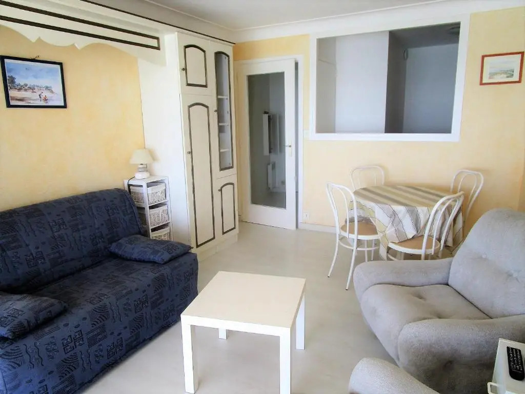Appartement Les Sables-d'Olonne, 1 pièce, 2 personnes - FR-1-197-242