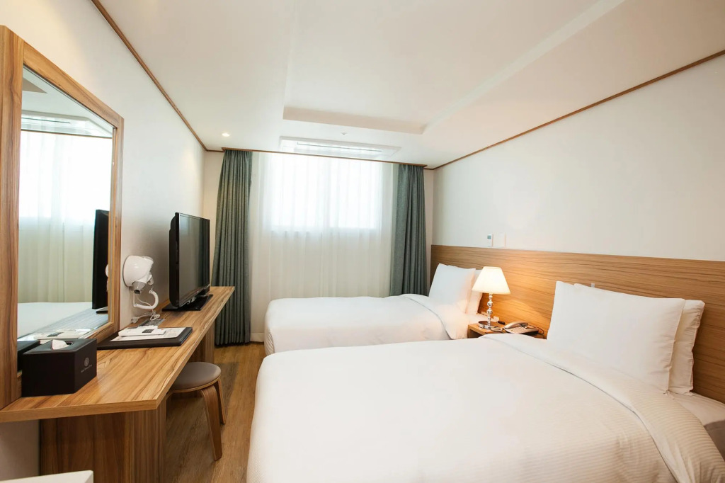 Hotel Rest Seogwipo
