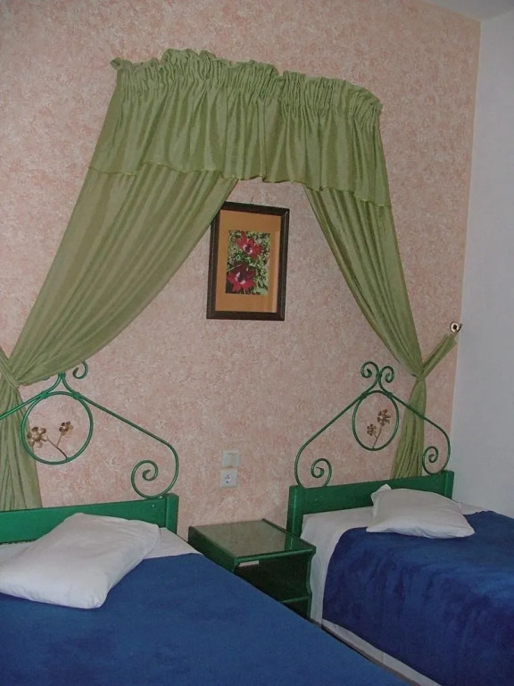 Kleoni Club Hotel & Apartments