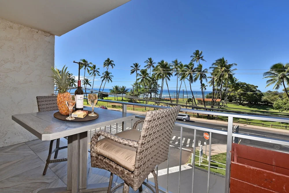 Island Surf 306 condo