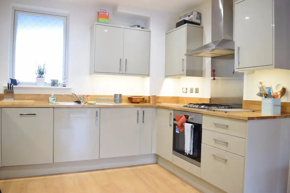 South London 1 Bed Flat with Balcony
