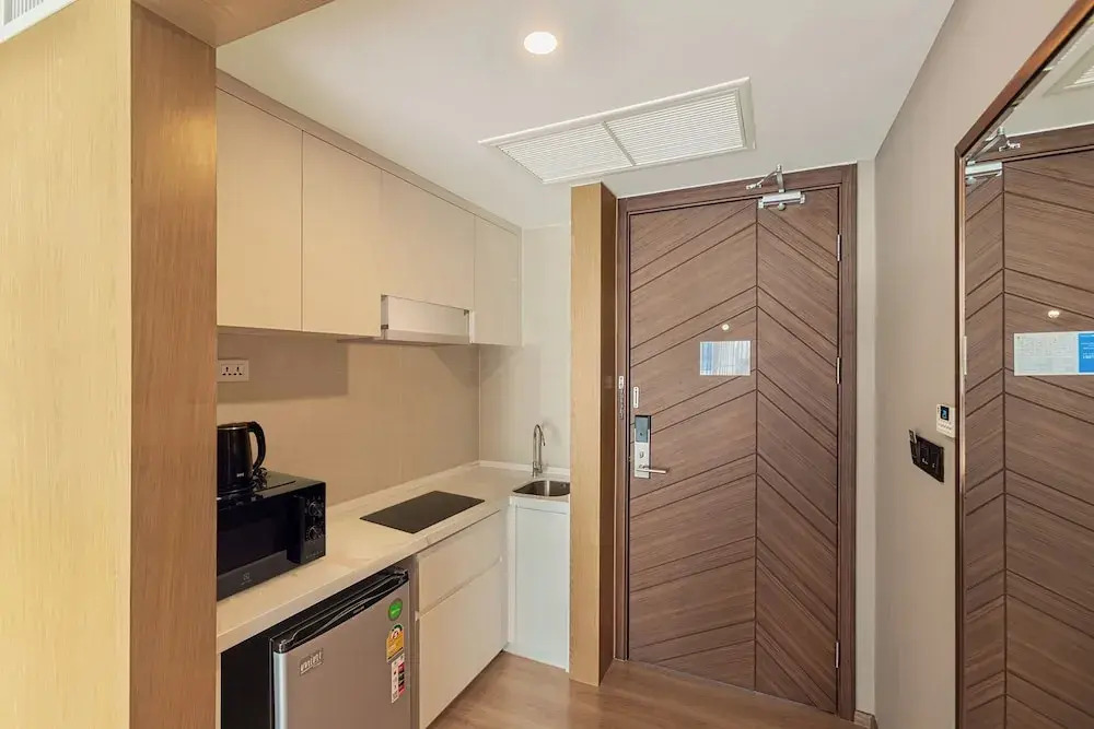 Studio in LaVita Condo in Rawai 7501
