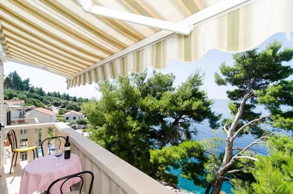 Apartments Plavac Mali