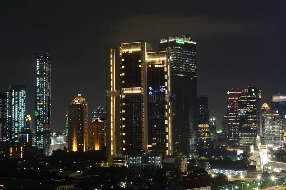Exclusive City View 3BR Apartment at Bellagio Residence