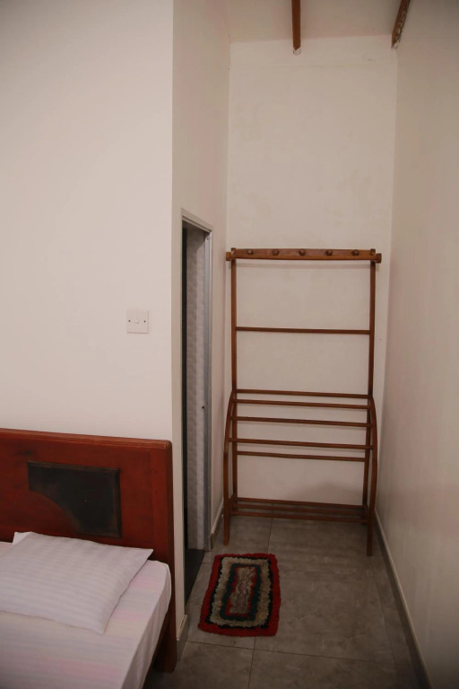 Guruge guest house