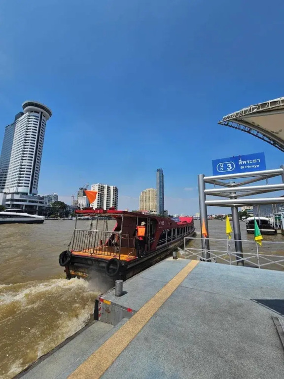 Blu Dock Restel Bangkok
