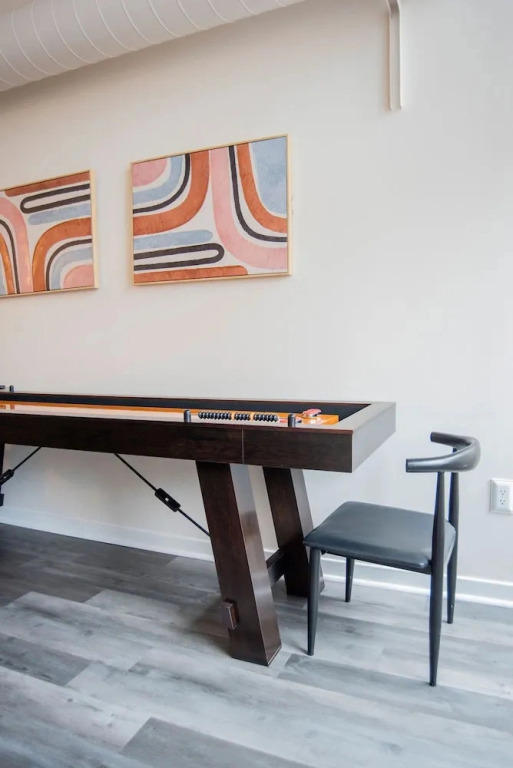 3BR CozySuites at The Block