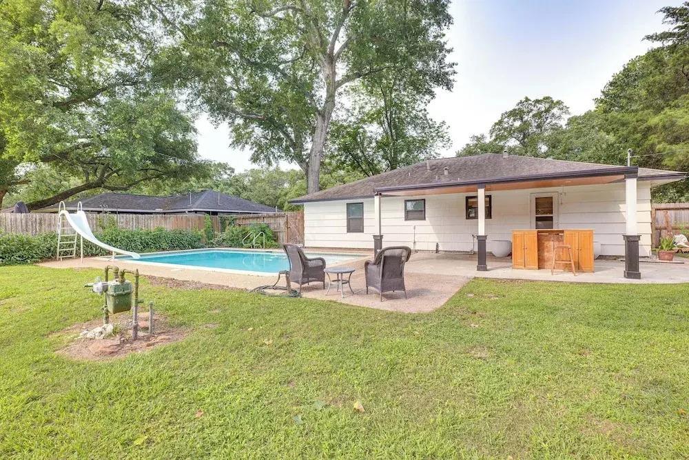 Tomball Home w/ Game Room: Walk to Main Street!
