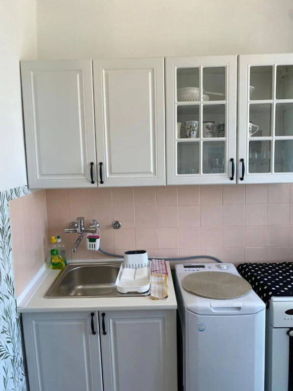 Bright and Charming Studio Apartment
