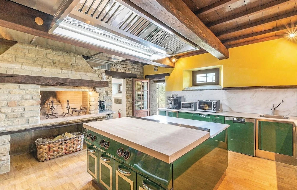 Villa Torre delle Rose by Geco Vacation Rentals