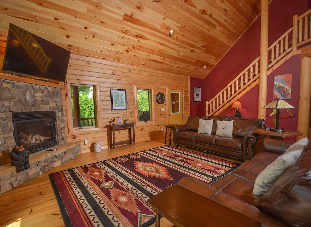 Our Mountain Home 5 Bedroom House