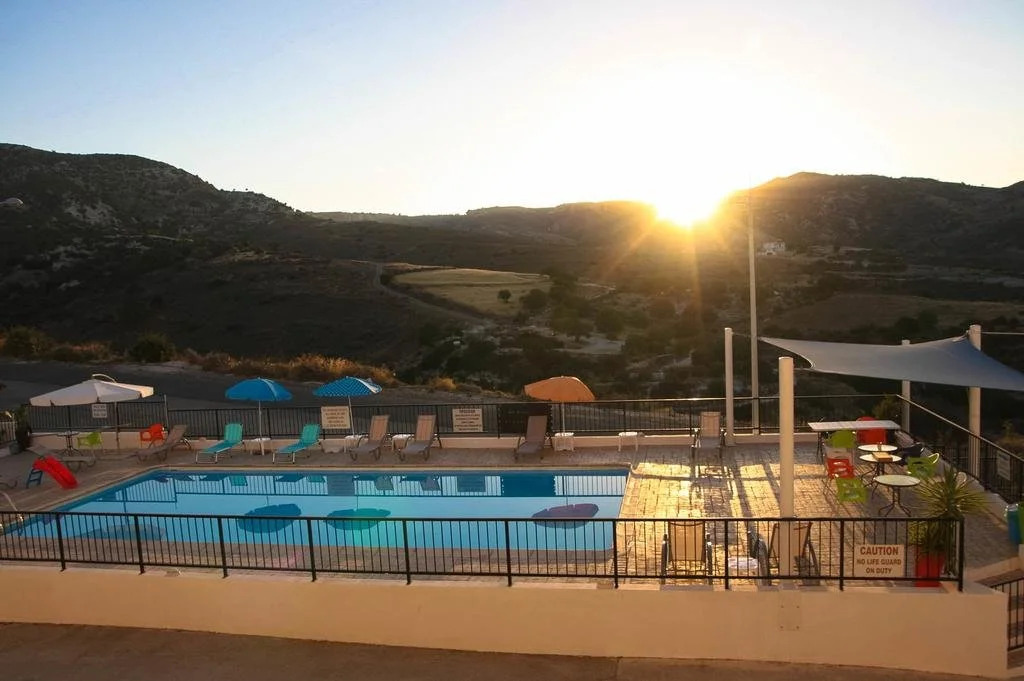 Peyia Pearl Suites