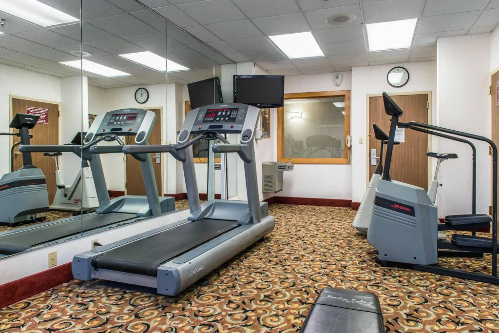 Comfort Inn & Suites Johnstown - Richland Town Center