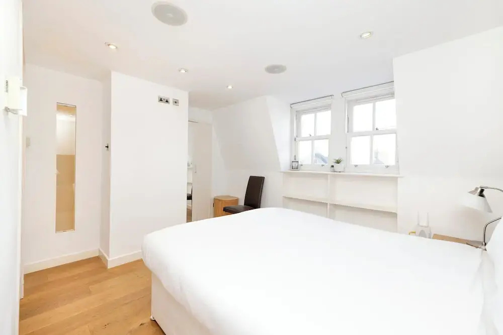 JOIVY Superb Flats in the Heart of Edinburgh