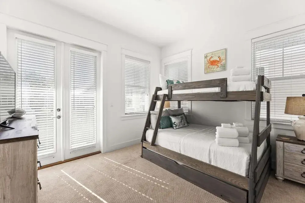 Rhema Beach Haus 2BR Luxury Retreat