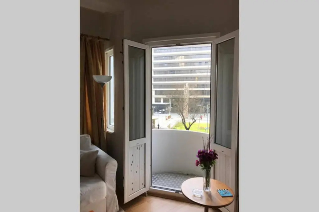 Cozy Apartment Next to Taksim Square