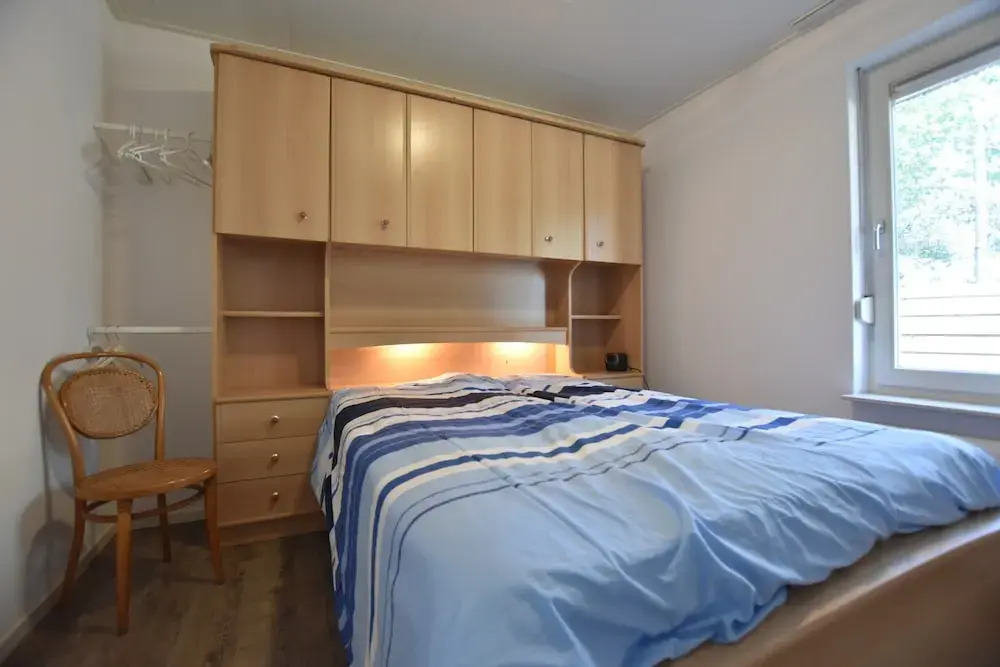 Alluring Holiday Home in Reutum-Weerselo with Hot Tub