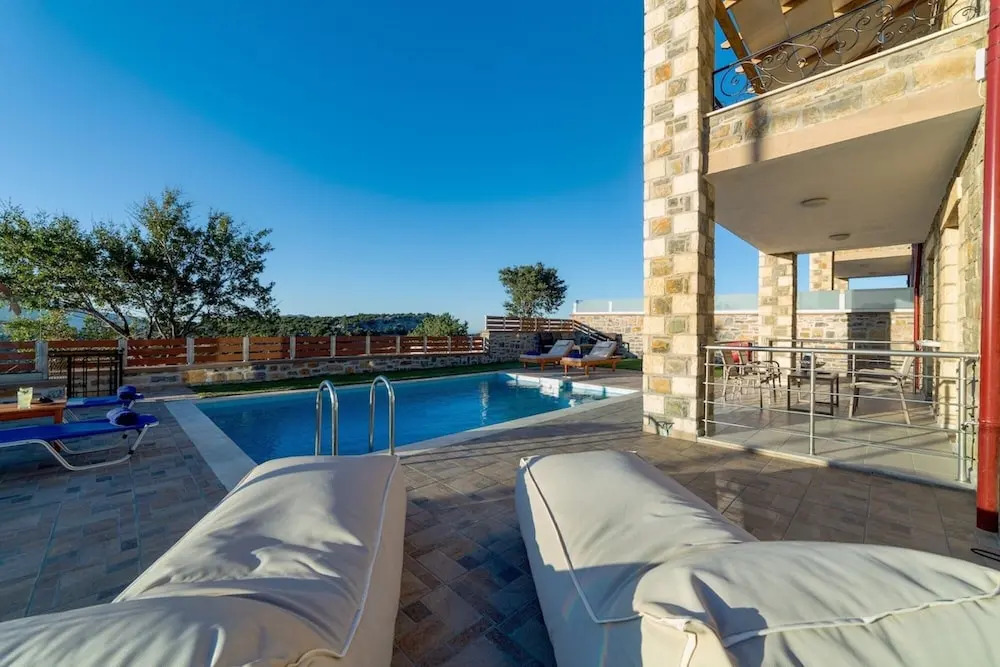 Asfendamos Villas
