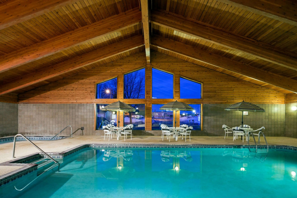 AmericInn by Wyndham Worthington