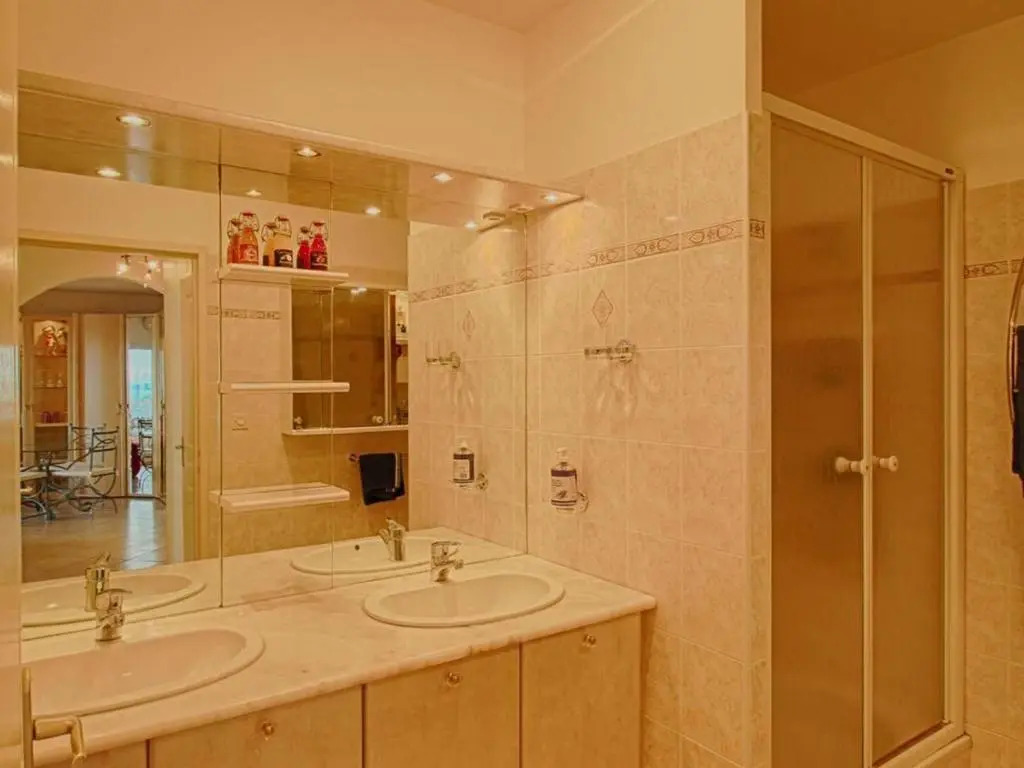Appartement Ajaccio, 2 pièces, 4 personnes - FR-1-61-540