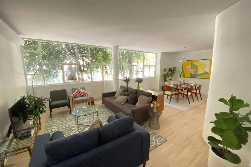 Best Location 3 bedroom apt in CONDESA