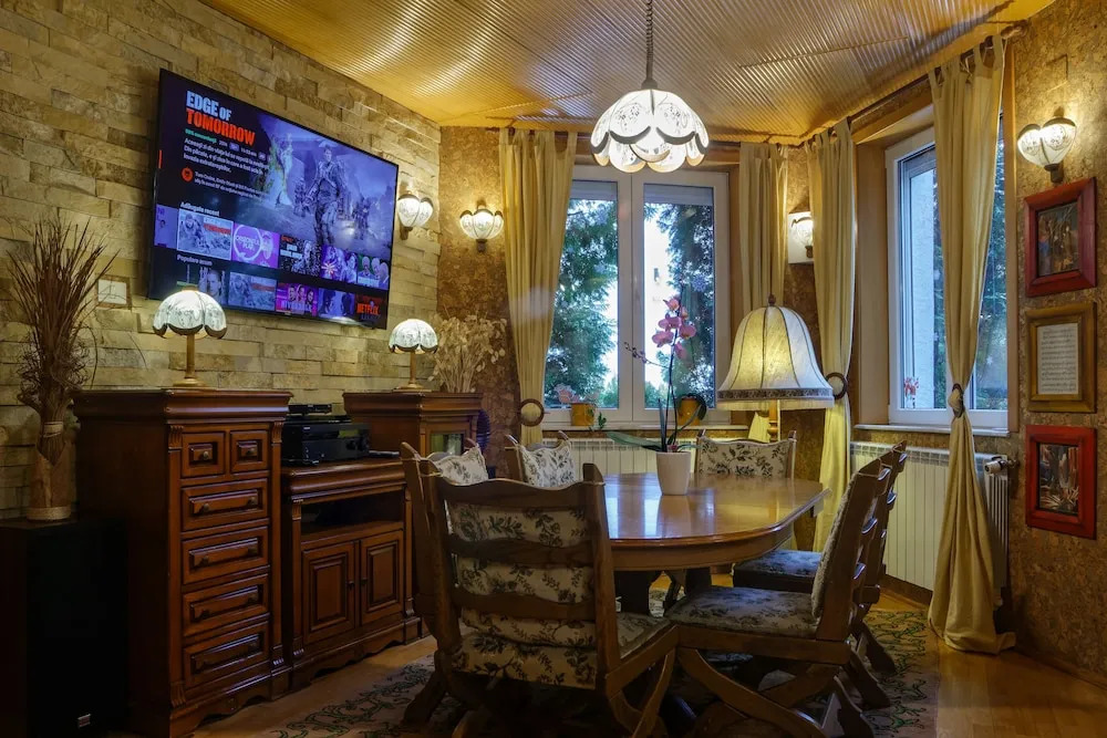FOREST RETREAT Luxury Villas