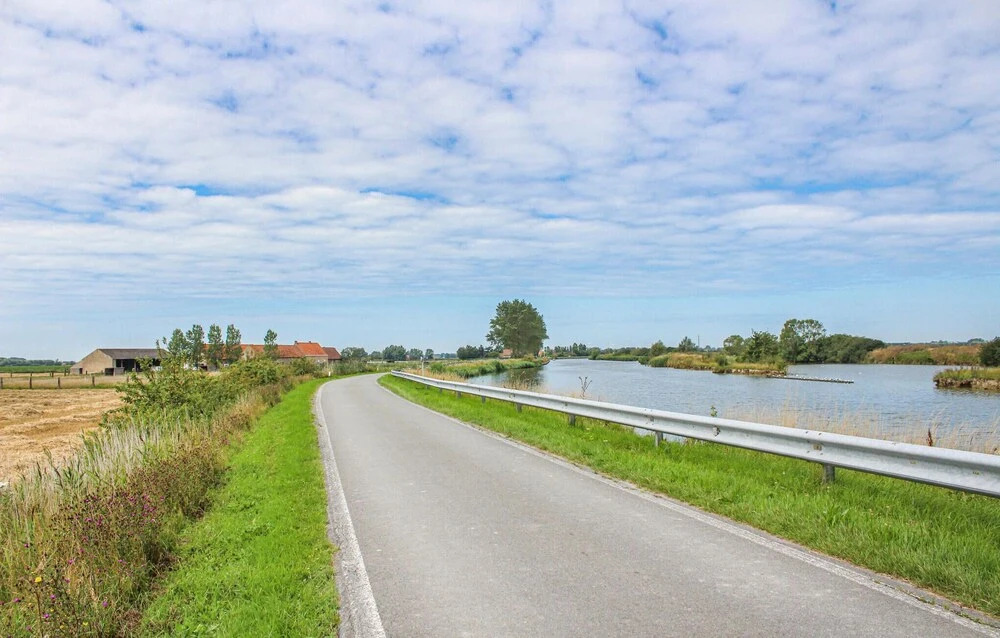 Luxurious Home In Diksmuide With Wifi