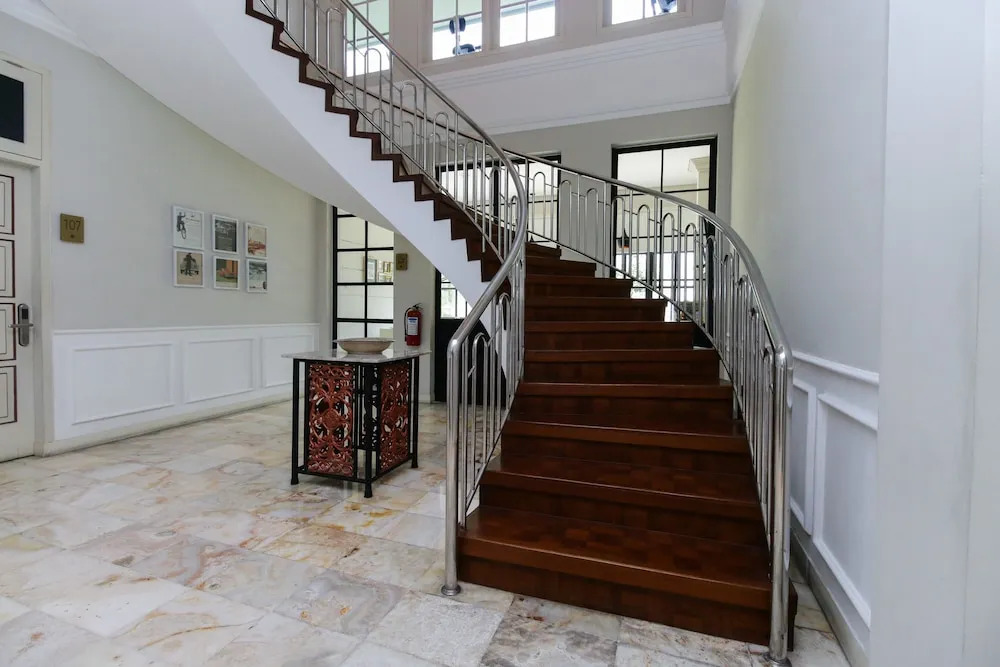 Airy Kertajaya Indah Timur Lima Belas 17 Surabaya