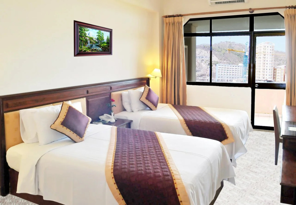 My Le Hotel