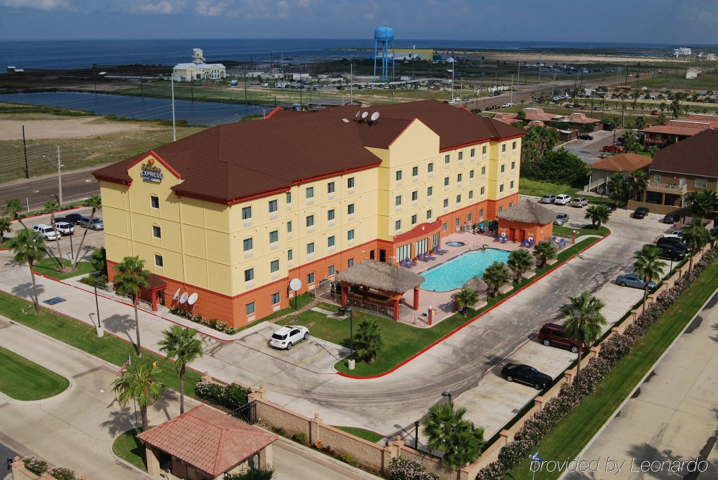 Holiday Inn Express Hotel and Suites South Padre Island by IHG