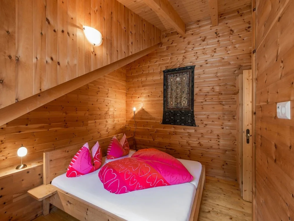 Cozy Apartment In Fendels Near Ski Area