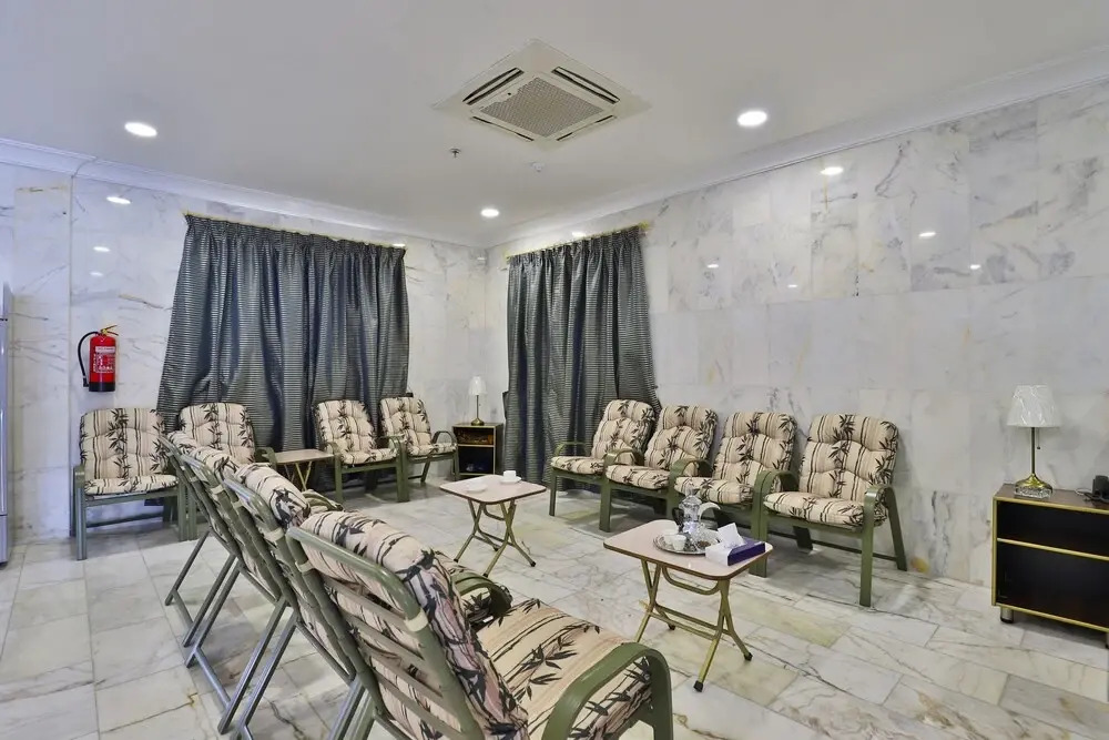 OYO 323 Aknan Ohod Hotel