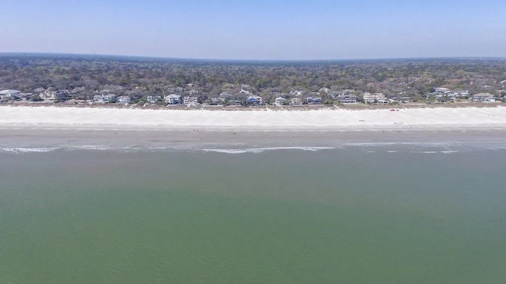 20 Sandpiper - 7 Br home by RedAwning