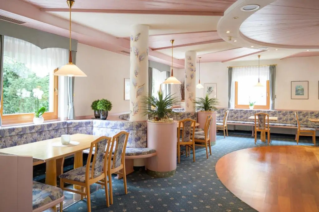 Glanzhof Hotel & Apartments