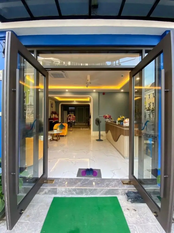 Buu Dien Halong Hotel