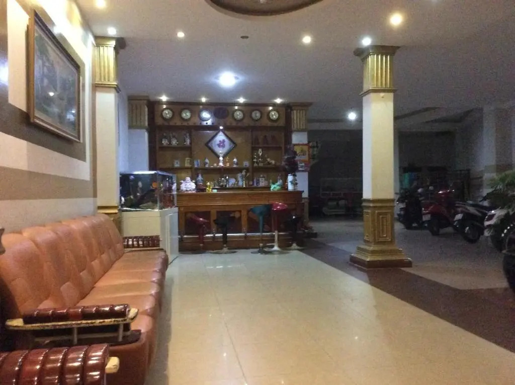 Hieu Nam Hotel