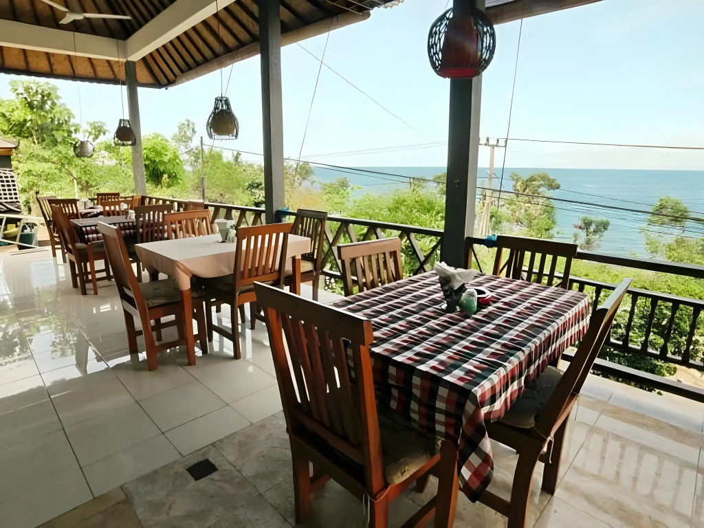 Warung Ary & Home Stay