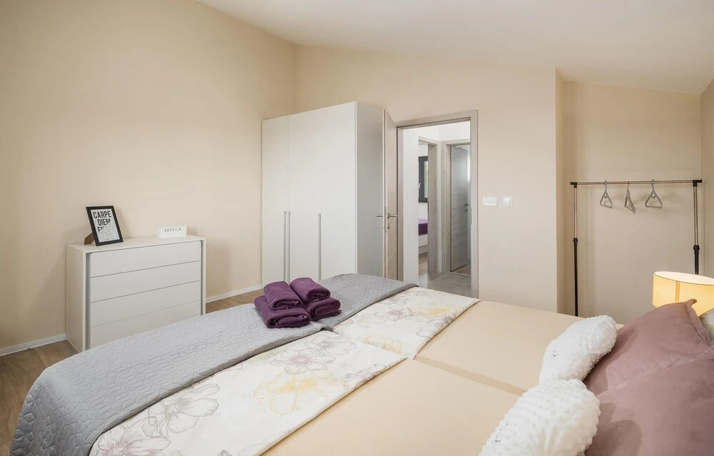 Beautiful Home In Pula
