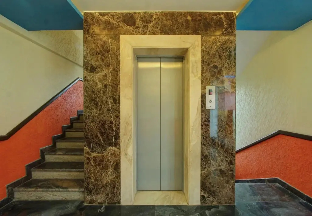 Lng Hospitality By OYO Rooms