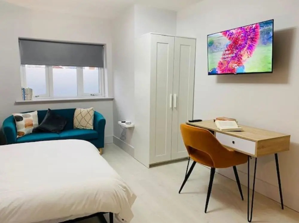 Townhouse PLUS @ Lower Beth Street Stoke