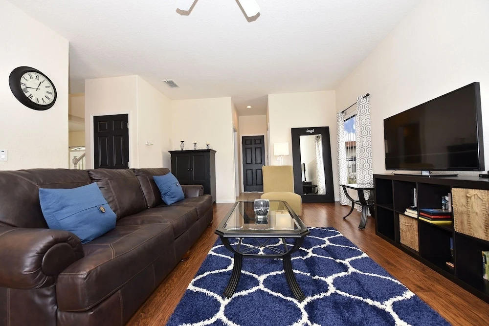Cozy 5Bed High Grove Resort w Pool, Spa, Game Rm, Mins to Disney-133 home