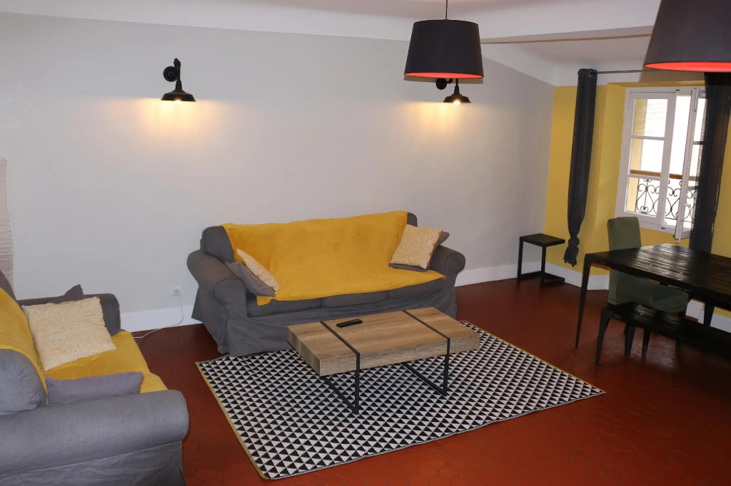 Backpackers House