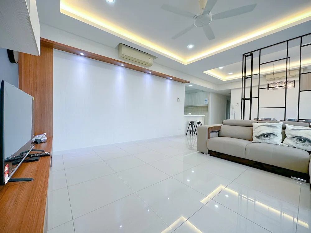 Iskandar Residences Nusajaya by Stayrene