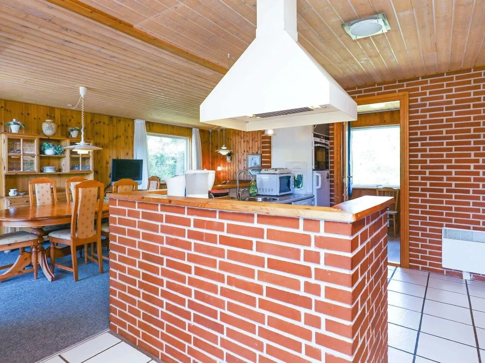 6 Person Holiday Home in Bindslev