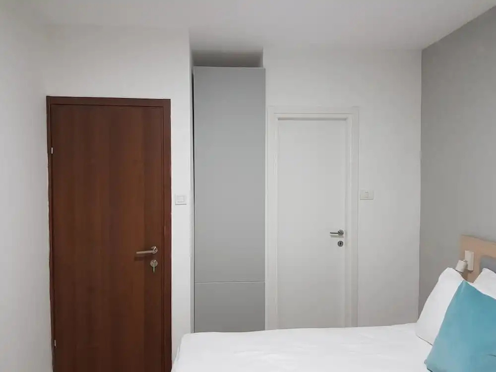 Airport Guest House