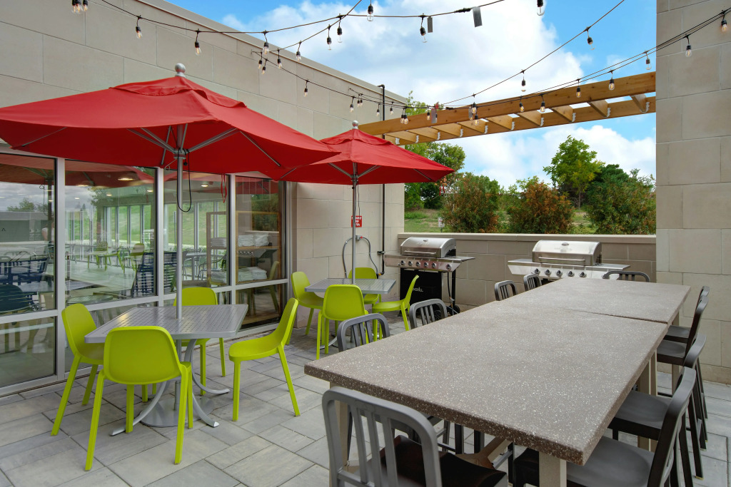 Home2 Suites By Hilton Grand Rapids Airport