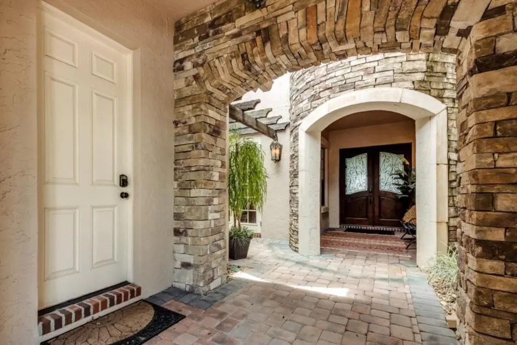 Luxury mansion on golf course at Reunion Resort Orlando 10 minutes from Disney parks - Mansão luxuosa em campo de golfe no Reunion Resort Orlando a 10 minutos dos parques da Disney