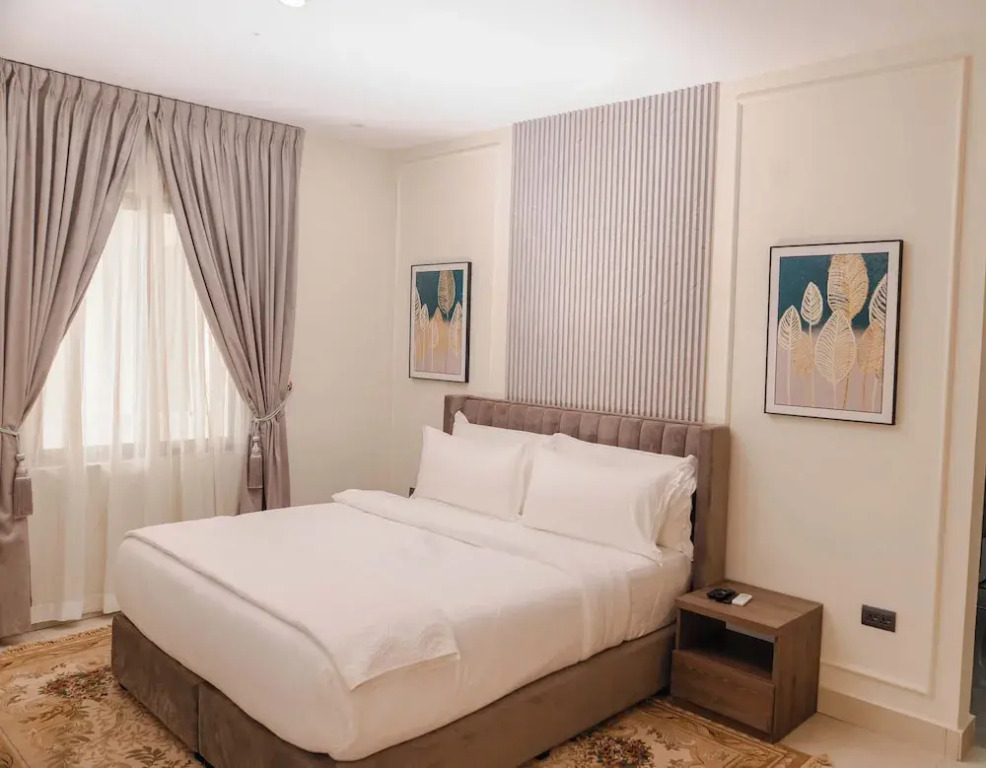 Sterling Suites