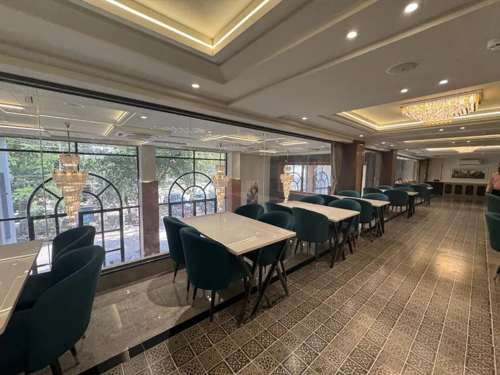 Hotel Mumbai House-Vijay Nagar